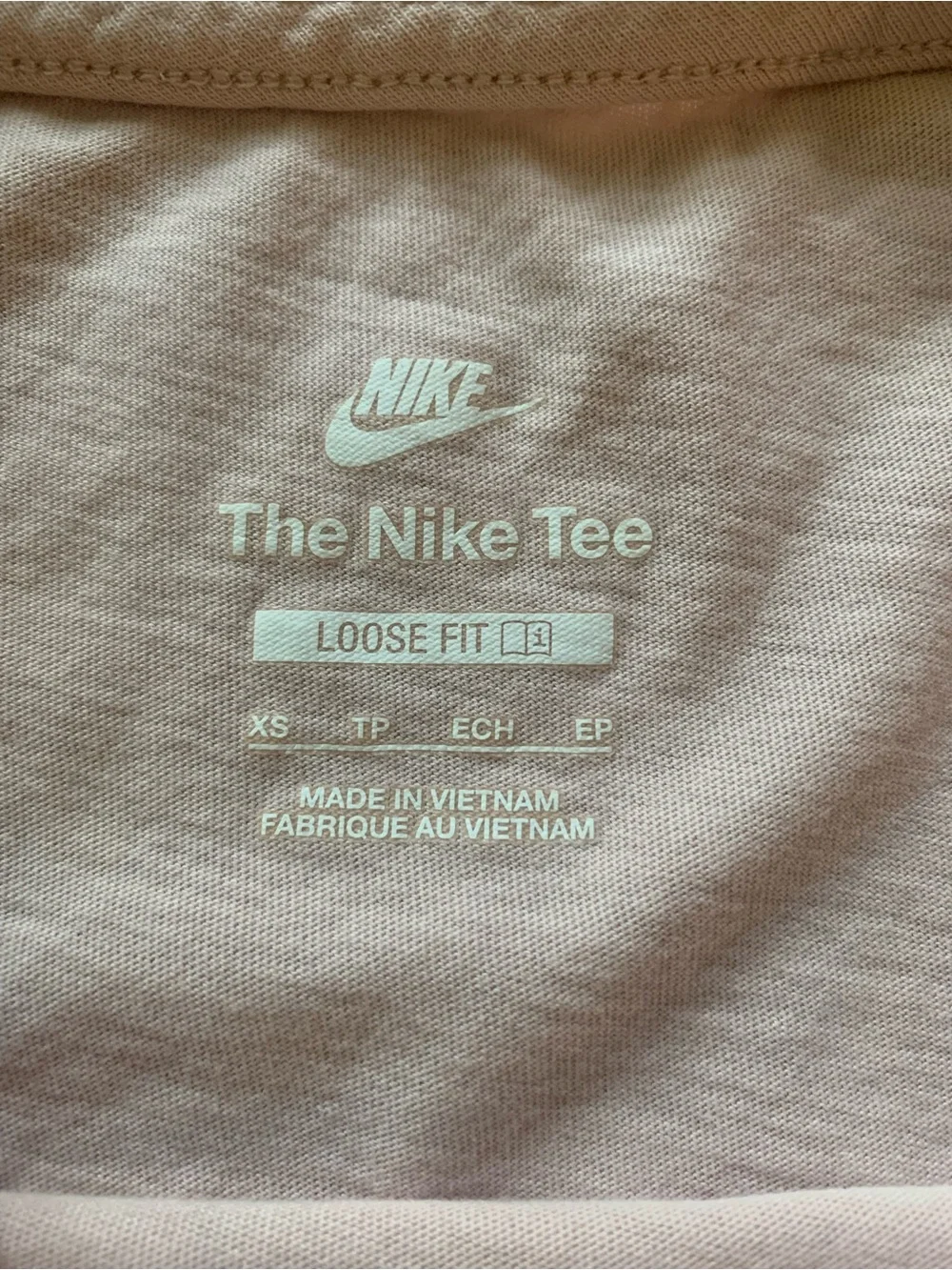 Nike Women's Light Pink Cropped Loose Fit Tee Size XS 100% Cotton